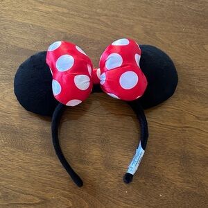 Disneyland Minnie Mouse ears